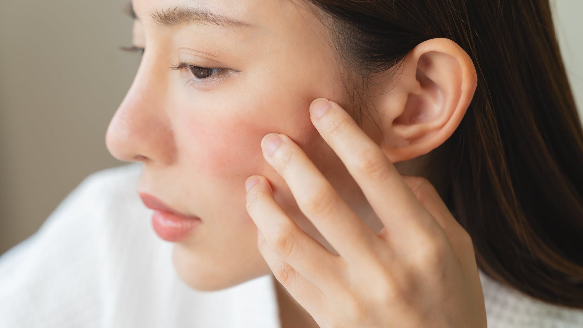Your Detergent can be a hidden acne or rosacea trigger