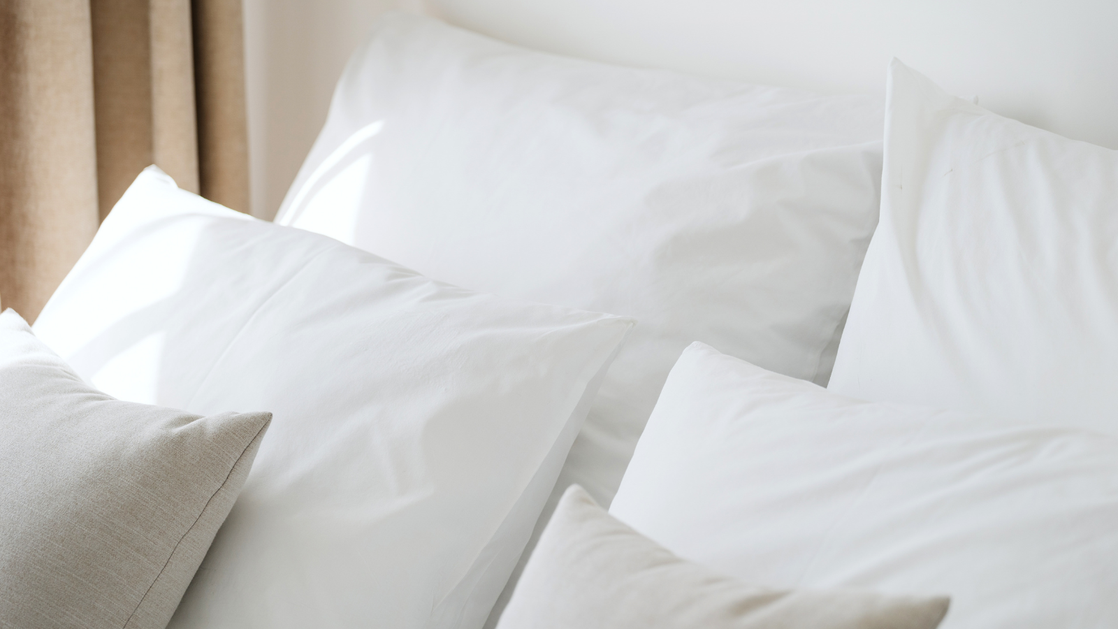 White Pillows to display Hypoallergenic