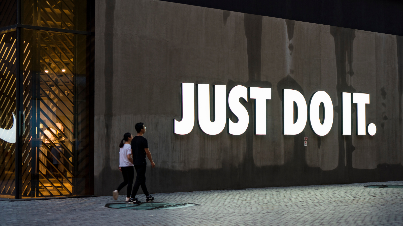 Sweat. Wash. Repeat. How to Care for Your Nike Sports Bras.